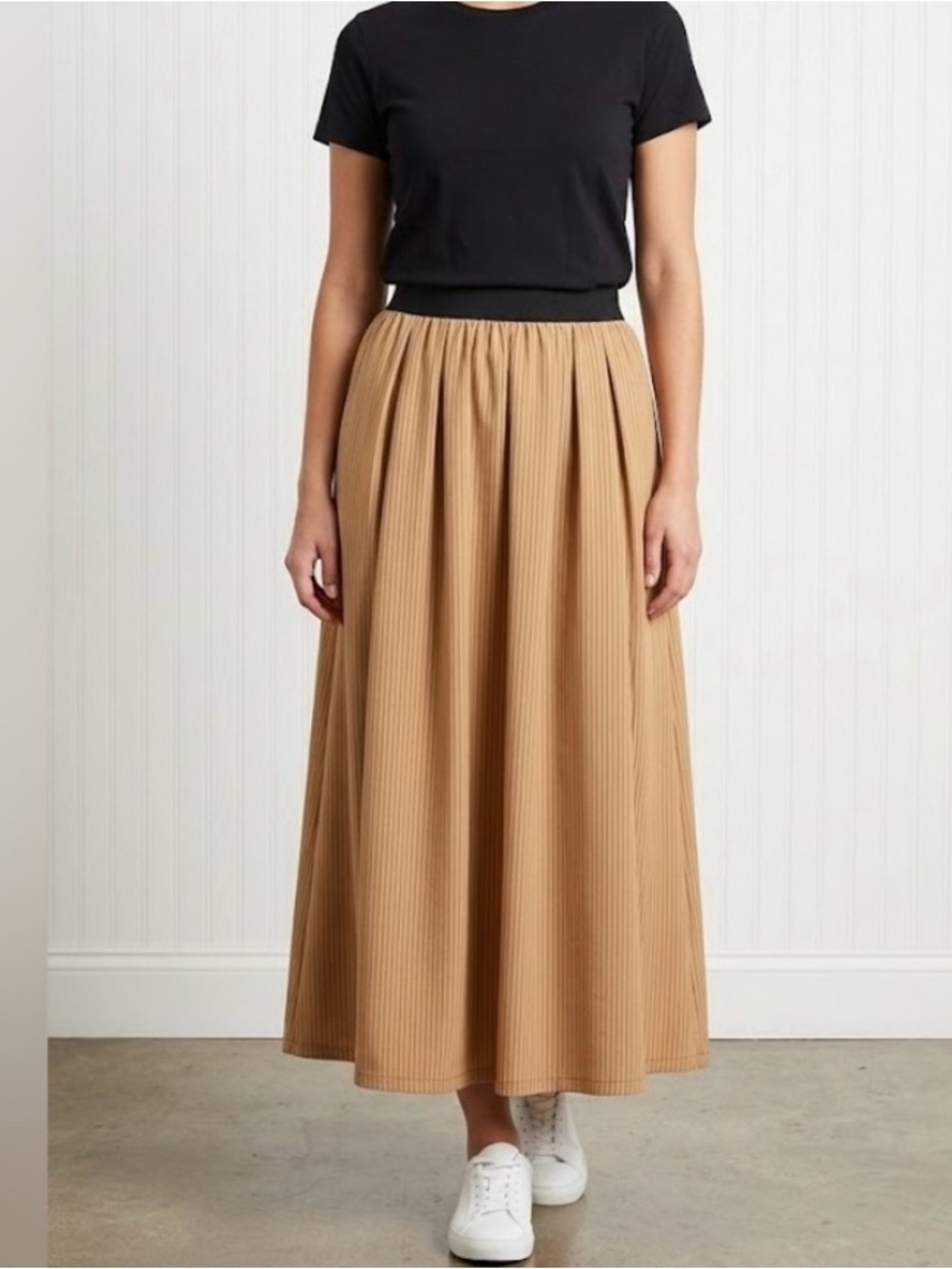 Future colective classic maxi skirt with black stripes in camel tan size L.